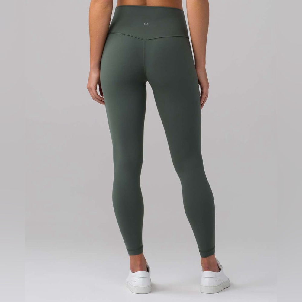 Lululemon Align Pant (25")
Dark Forest